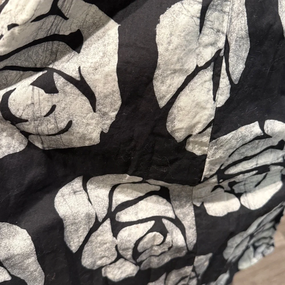 NWT Global Mamas Black/Navy and White Smocked Floral Dress - Picture 6 of 6